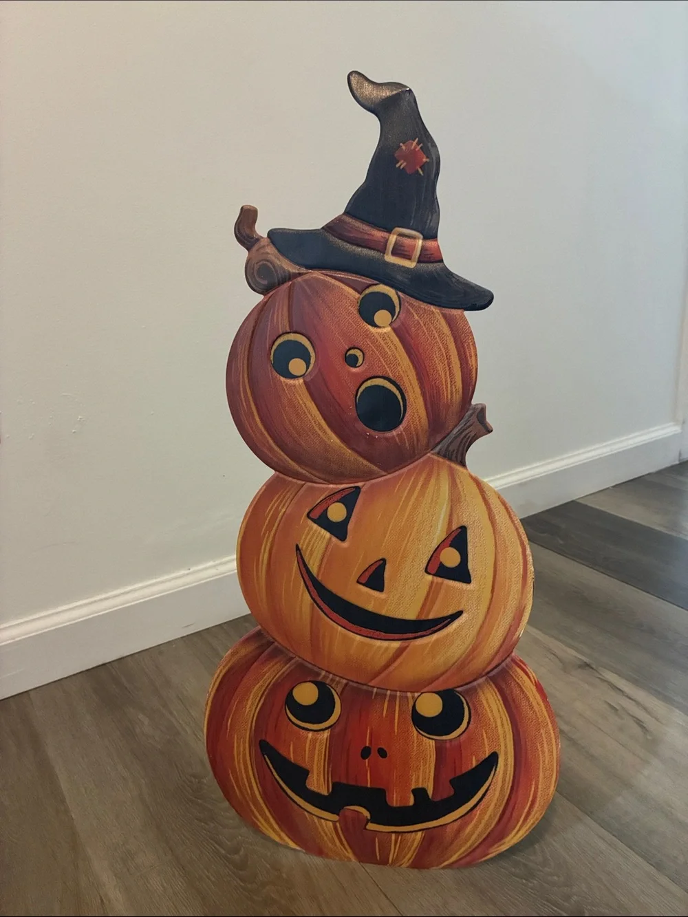 NWT- 23” Halloween Jack-o-lantern Pumpkin Stack Metal Easel Stand Porch Sign